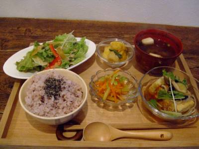 9d871579.jpg