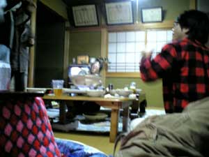 �褷������