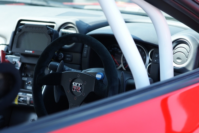 04b