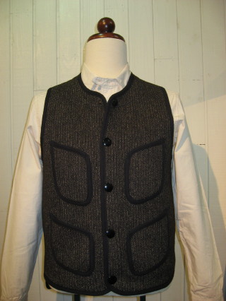 BEACH VEST