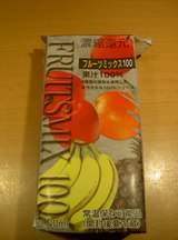 ���塼��