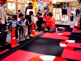 20050508-船橋市浜町2・ビビットスクエア・GWイベント・WEBグランプリ爆SEED・ラオックス・アソビットシティ-1508-DSC09573