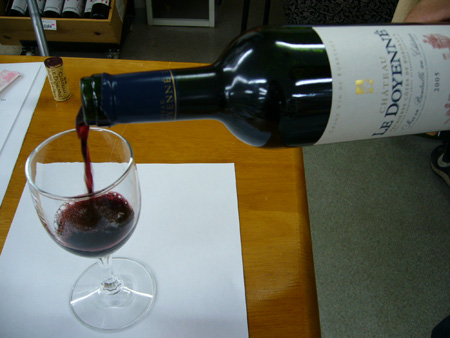 pour-le-doyenne-into-glass