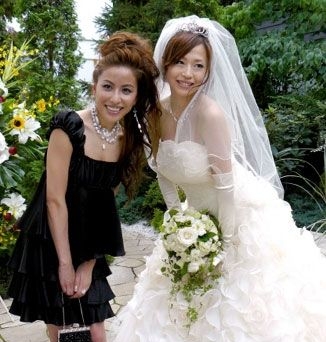 結婚式 : 【かわいい】西本はるかの着こなし、ファッションスナップ ...
