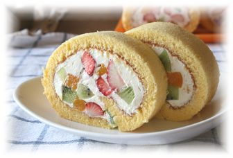 フルーツロールケーキ 1