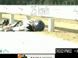 �إ��å���äƤ�ͷ����®60km�ǥ����ɥ졼�����ˤ֤Ĥ��륹�����⡼�����