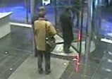 回転ドアを逆走してきた男のせいでえらいことに
