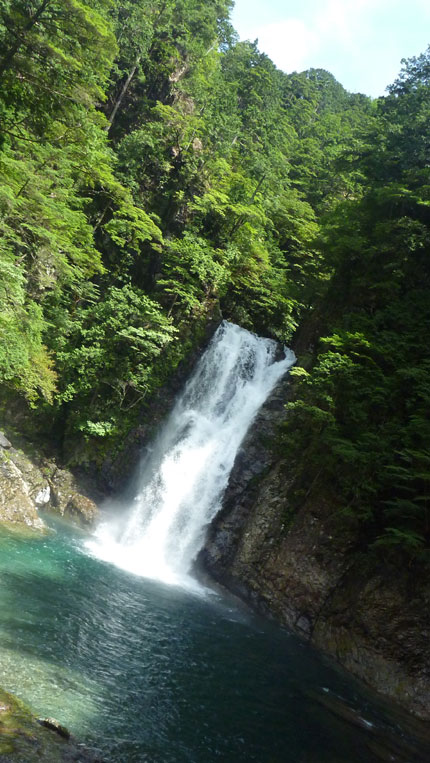 台高 堂倉滝 エエ色やね〜