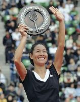 クルム伊達、全日本選手権優勝