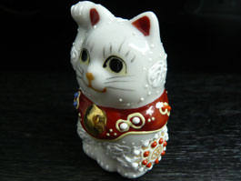 ちび招き猫 定番右手くん 左横