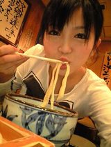 日高ゆりあ