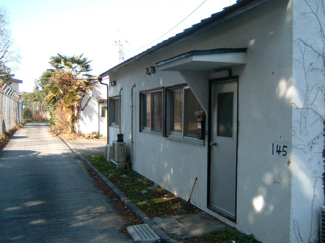 米軍ハウス 出物物件 フェンスの向こう側へ 実は1番が好き