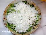 麺を盛る