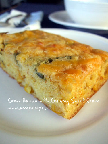corn_bread_closeup