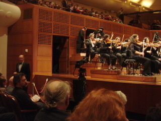 カメラ邪魔だよ