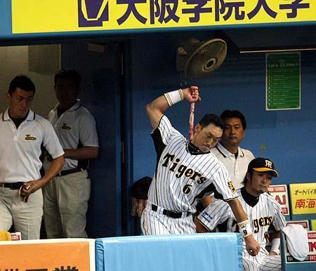 金本激情が呼んだ代打桧山サヨナラ打 桜井右方向へ初の同点ソロ ブラ 赤星投入で総力戦 Hmnk7 濱中治