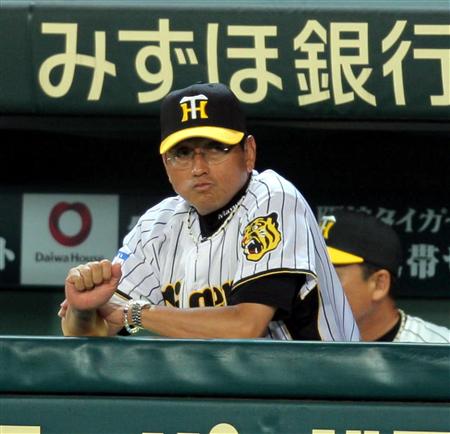真弓監督誕生日に阪神自力優勝消滅。関本必死のタイムリー！下柳