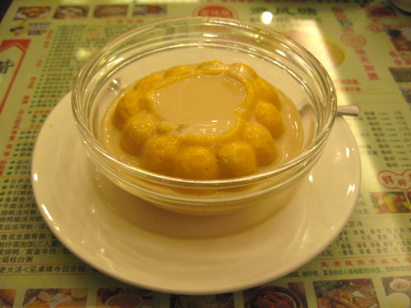 花園飯店近くの『避風塘(Bi Feng Tang)』