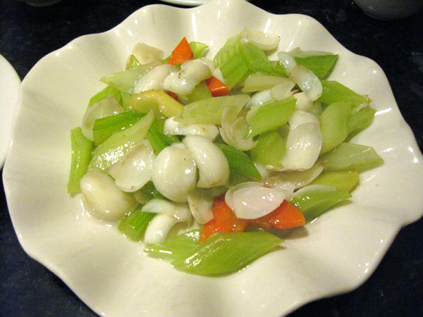 上海・葡萄園の大閘蟹(上海蟹)ダージャーシエ dàzháxièを食す!