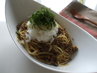 なすとひき肉のおろしパスタ