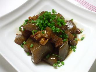 こんにゃくと豚バラ肉の炒め煮