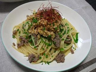 納豆とひき肉のスパゲッティ