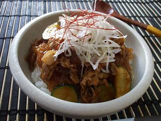 麻婆春雨丼