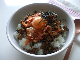 茄子肉味噌のキムチご飯
